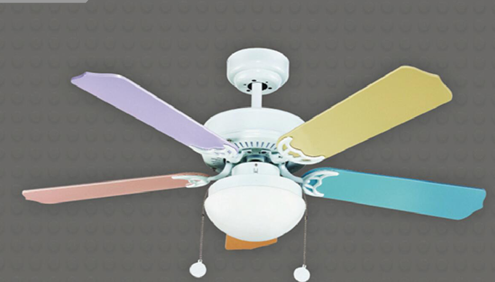 Noitavonne 42" Ceiling Fan - White Finish
